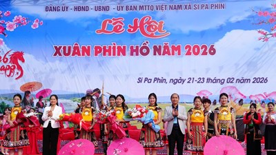 Phìn Hồ - điểm hẹn mùa Xuân nơi biên giới Si Pa Phìn