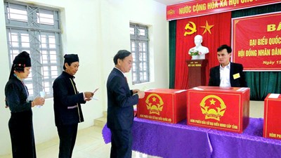100% cử tri các dân tộc xã biên giới Nậm Kè hoàn thành bỏ phiếu