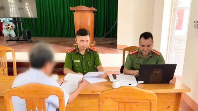 Xử phạt người đàn ông chia sẻ bài viết sai sự thật của đối tượng phản động