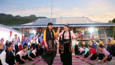 Về Mường Lựm, trải nghiệm phiên chợ “Chiềng Hặc - Miền nhớ thương”