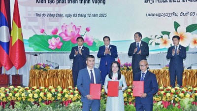 Động lực mới phát triển hàng không và du lịch Việt Nam - Lào