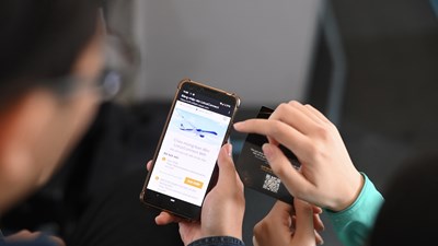 Vietnam Airlines chính thức cung cấp dịch vụ internet trên máy bay