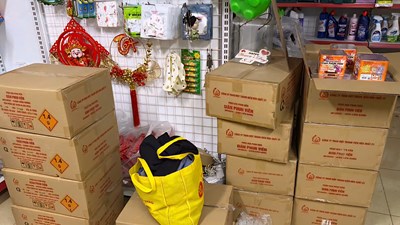 Hà Nội: Xử lý cơ sở kinh doanh pháo hoa trái phép