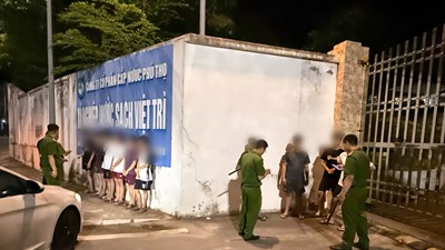 Mang hung khí đi đánh nhau, bị bắt sau 2 giờ do camera AI nhận diện