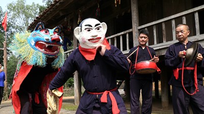 Khát vọng bình an trong điệu múa kỳ lân dân tộc Nùng  