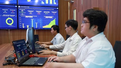 Tạo cầu nối với người dân qua ứng dụng “KhanhHoa-S”