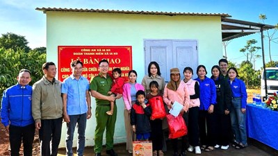 Người lặng thầm giữ bình yên nơi vùng biên Ia Ko