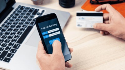 Siết sinh trắc học Mobile Banking: Thiết bị rủi ro bị tự động ngắt giao dịch