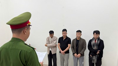 Bắt tạm giam nhóm đối tượng dựng dự án “tiền ảo ma” TOSI chiếm đoạt hơn 1,7 tỉ đồng