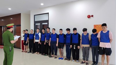 Triệt phá đường dây lừa đảo mạo danh ngân hàng xuyên quốc gia, chiếm đoạt khoảng 100 tỉ đồng