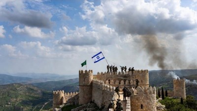 Lâu đài 900 năm tuổi giữa tâm điểm xung đột Israel - Hezbollah: Bức ảnh “cắm cờ” và sự thật ngỡ ngàng