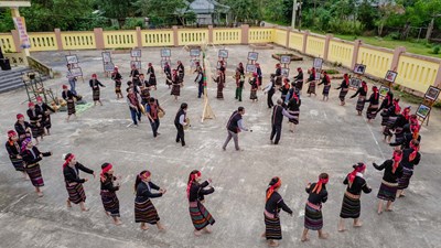 Giữ lửa di sản Bru – Vân Kiều từ lớp tập huấn giữa đại ngàn Trường Sơn