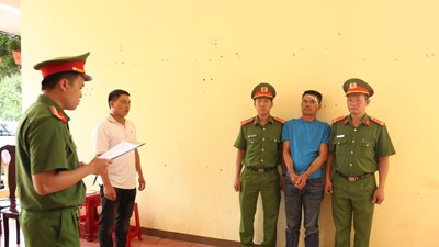 Bắt giữ đối tượng dùng rựa chém hai cán bộ Công an