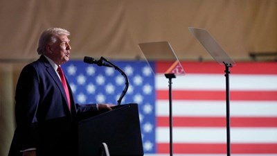 Chính phủ Mỹ tiếp tục đối diện nguy cơ phải tạm ngừng hoạt động