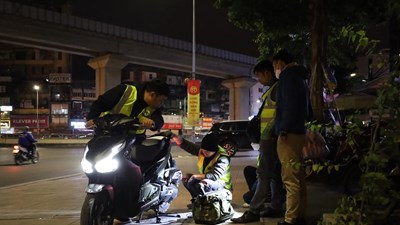 Sau Tết, dịch vụ cứu hộ “quá tải”