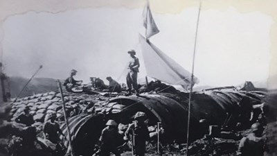 Chiến dịch Điện Biên Phủ giành thắng lợi
