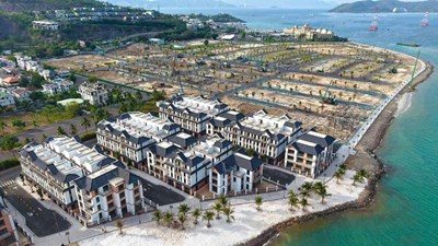 “Symphony of the Pearl Bay” vẽ bức tranh về chuẩn sống trong mơ bên vịnh biển đẹp bậc nhất hành tinh
