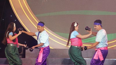 Tuần lễ VHTTDL chào mừng Lễ hội Ok Om Bok tỉnh Vĩnh Long 2025 diễn ra đến 5.11