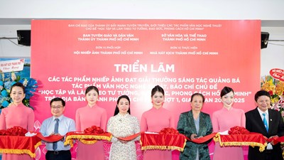 Triển lãm tác phẩm nhiếp ảnh đoạt giải thưởng sáng tác, quảng bá chủ đề học tập và làm theo Bác