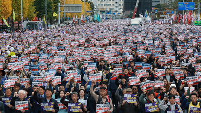 Tranh cãi quanh việc nâng tuổi nghỉ hưu lên 65