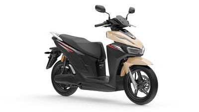 Khách hàng chốt cọc sớm xe đổi pin thể thao VinFast Viper: “Giá bán quá tốt, nuôi xe không phải nghĩ”