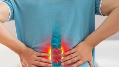 5 dấu hiệu cảnh báo cột sống đang “kêu cứu”