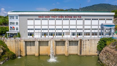 Thủy điện Sông Ba Hạ xả lũ kỷ lục, Đắk Lắk yêu cầu giảm lưu lượng để bảo vệ hạ du