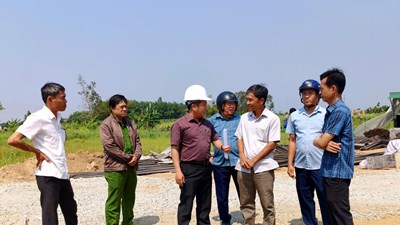 Người dân xã Tịnh Khê tự nguyện hiến đất, chung tay xây dựng cầu