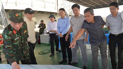 Quảng Ngãi tập trung phát triển cảng biển, logistics và du lịch bền vững