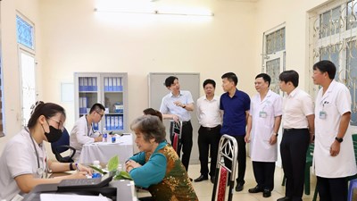 Thanh Hoá: Hơn 1.000 người dân được khám, sàng lọc tim mạch, thận và chuyển hóa