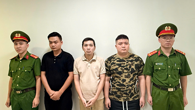 Vụ trả 9,5 triệu đồng cho chuyến xe cứu thương, 3 người bị triệu tập