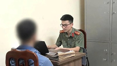 Livestream thông tin “vỡ đê”, 2 người bị xử phạt