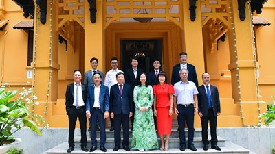 Phát huy vai trò kiều bào gắn kết cộng đồng người Việt