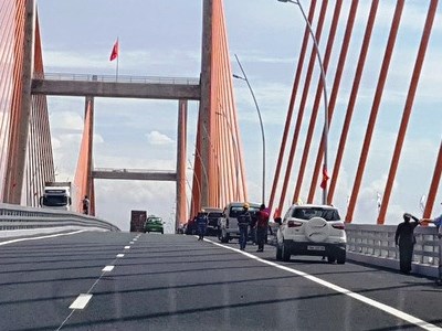 Nguy cơ mất ATGT trên cao tốc Hạ Long – Hải Phòng và cầu Bạch Đằng