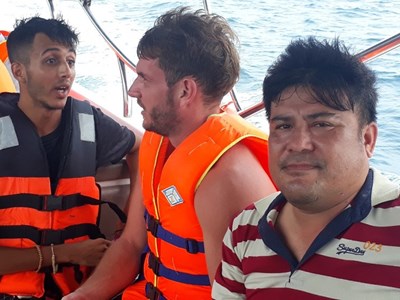 Giải cứu du khách nước ngoài đi lạc 2 ngày ở bán đảo Sơn Trà