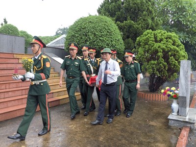 Truy điệu và an táng 36 hài cốt liệt sĩ tìm thấy tại khu vực Dốc Miếu