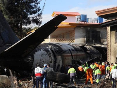Tai nạn máy bay chở hàng ở Iran