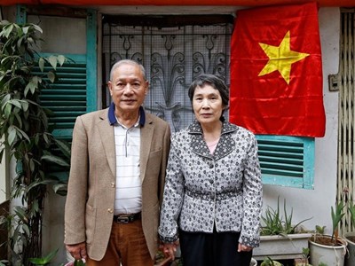 Chuyện tình xuyên biên giới lay động của cặp đôi Việt Nam - Triều Tiên