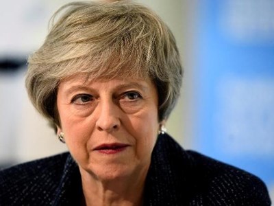 Thủ tướng Anh hoãn bỏ phiếu về Brexit tại Quốc hội