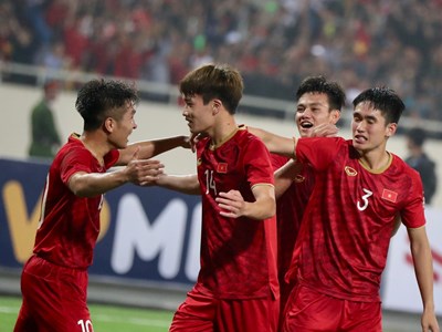 “Cuộc chiến” chống tiêu cực của bóng đá Việt Nam (Bài 2): Phải là người tốt trước khi thành cầu thủ giỏi