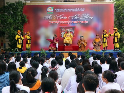 Nỗ lực đưa Hát Bội vào trường học