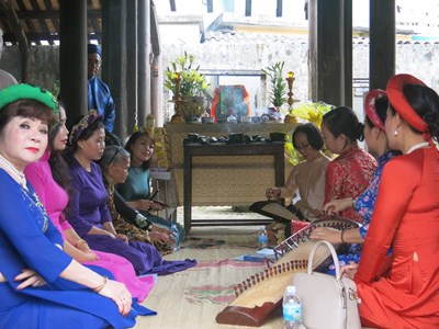 Châu Hương Viên và​​​​​​​ mong ước của nghệ sĩ ca Huế