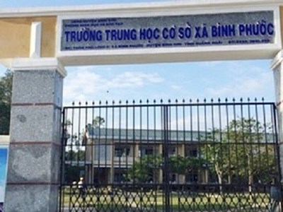 Quảng Ngãi: Một thầy giáo vô cớ đánh học sinh, dọa “bung” lựu đạn hại hiệu trưởng