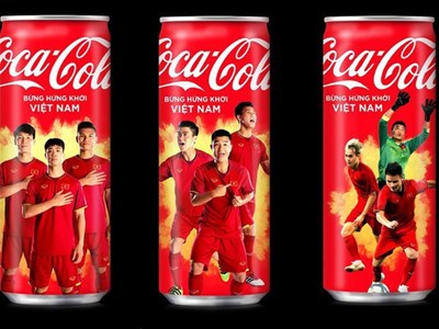 Hà Nội xử phạt đơn vị treo bảng quảng cáo Coca-Cola