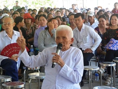 Đà Nẵng: Chưa thể dừng hoạt động bãi rác Khánh Sơn