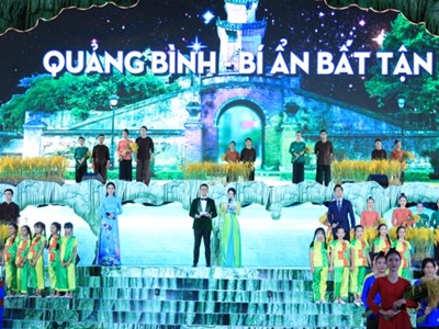 Ngỡ ngàng đêm hội hang động Quảng Bình