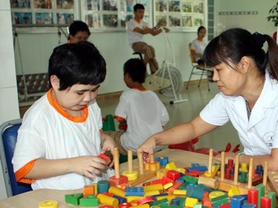 Tâm tư của người thương binh già có con gái nhiễm chất độc da cam