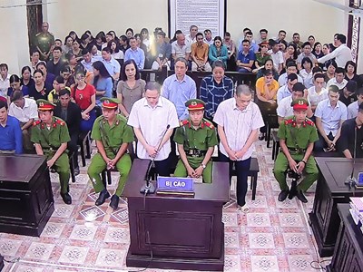 Tiếp tục xét xử sơ thẩm vụ án gian lận điểm thi tại Hà Giang: Đề nghị mức án cao nhất 9 năm tù