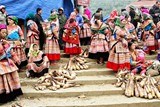 Bộ Chính trị: Công tác dân tộc là vấn đề chiến lược cơ bản, lâu dài, cấp bách