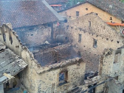 Cao Bằng: Bắt đối tượng đốt nhà hàng xóm vì nghi bị bỏ bùa